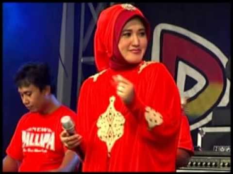 Evie Tamala - Nyanyian Rindu [Official Music Video]