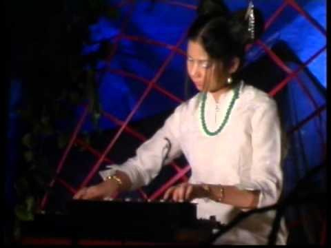 Yelse - Nyanyian Rindu [Official Music Video]