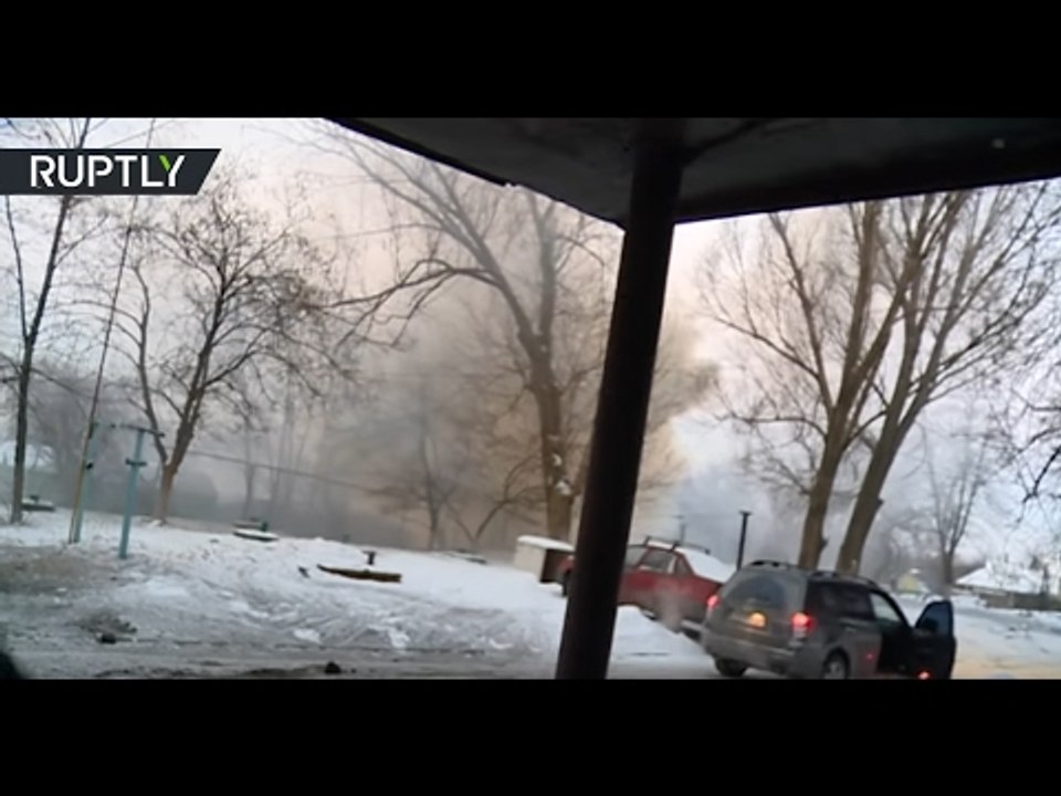Journalists caught under fire as Donetsk shelling continues