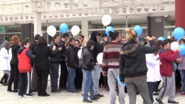 Anadolu Ajansı 97 Yaşında - Otizmli Öğrenciler Gökyüzüne Balon Bıraktı