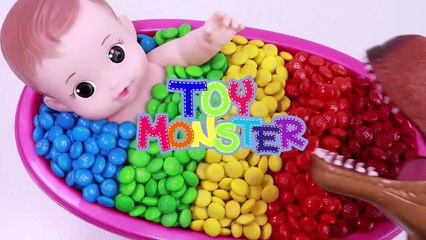 Bad Baby Doll Crying Bath Time Learn Colors With m&m Nursery Rhymes Finger Song-BeISb