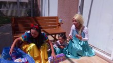 Frozen Elsa vs Maleficent Baby Voodoo Poptart Prank w_ Snow White, Spiderbaby-b