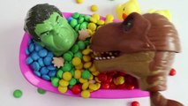 Superhero Hulk Baby Doll Bath Time M&Ms Chocolate Shower With Nursery Rhymes Finger Family Song-T_Prvy