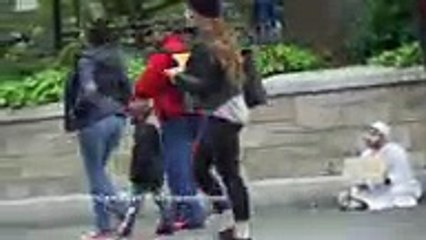 An American Homeless Muslim Experiment Very Heart Touching Video Must Watch - Video Dailymotion