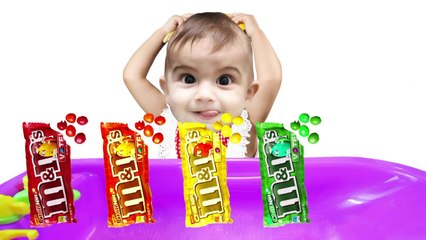 Bad Baby Crying Bath Learn Colors With Colorful M&M VS Minions Finger Family Song-x
