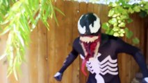 Spiderman Vs Venom - Real Life Superhero Battle _ Trampoline Fight-OiHXK
