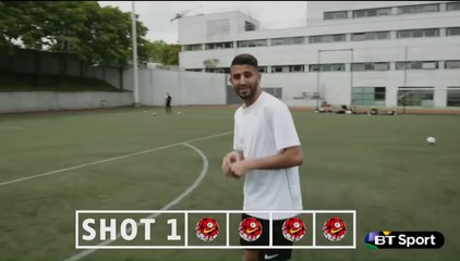 Riyad Mahrez recrée les buts de SCHOLES & DI CANIO de l'année "2000"