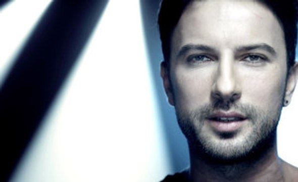 23 Yıl Önceki Halini Paylaşan Tarkan'dan Yıllar Hiçbir Şey Götürmemiş