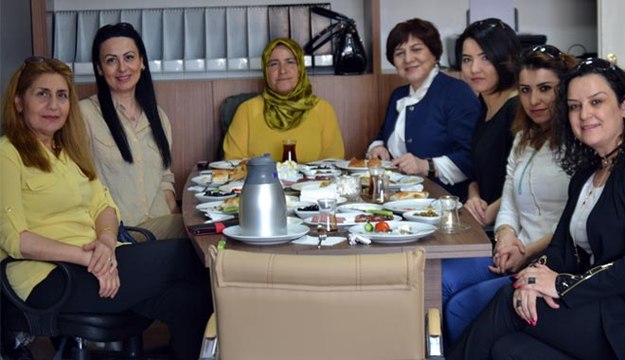 SİVİL DAYANIŞMA PLATFORMU STK TEMSİLCİSİ KADINLARI BULUŞTURDU