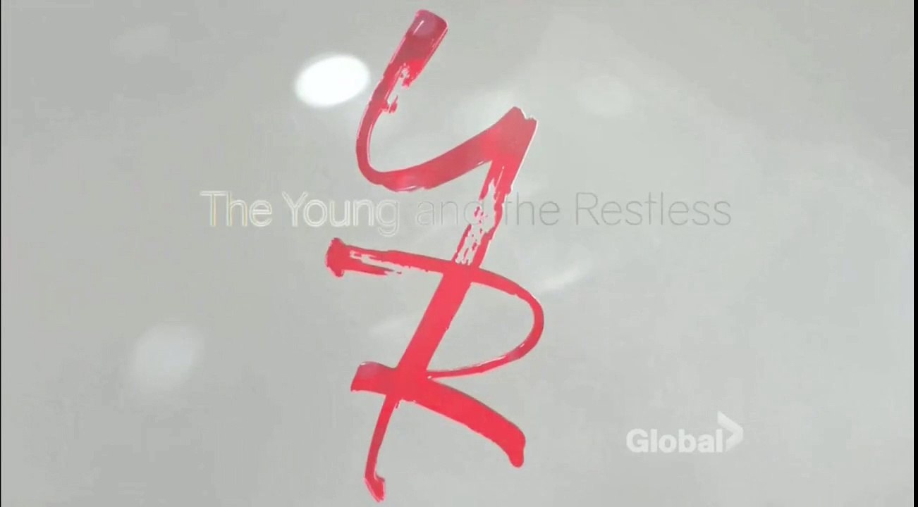 Les feux de l'amour : Chloe avoue avoir tué Adam