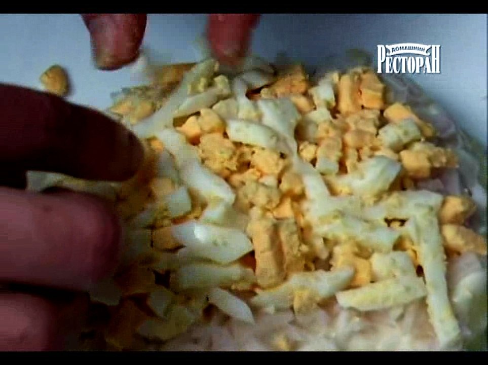 5. Салат „Шапка Мономаха“
