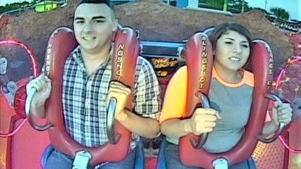 Gmax'e Sevgilisiyle Binen Oğlan Hiçbir Şey Olmamış Gibi Davrandı Ama..