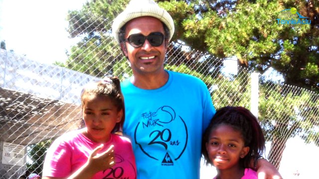 Yannick Noah parle de son association Fête Le Mur au micro de Tennis Actu