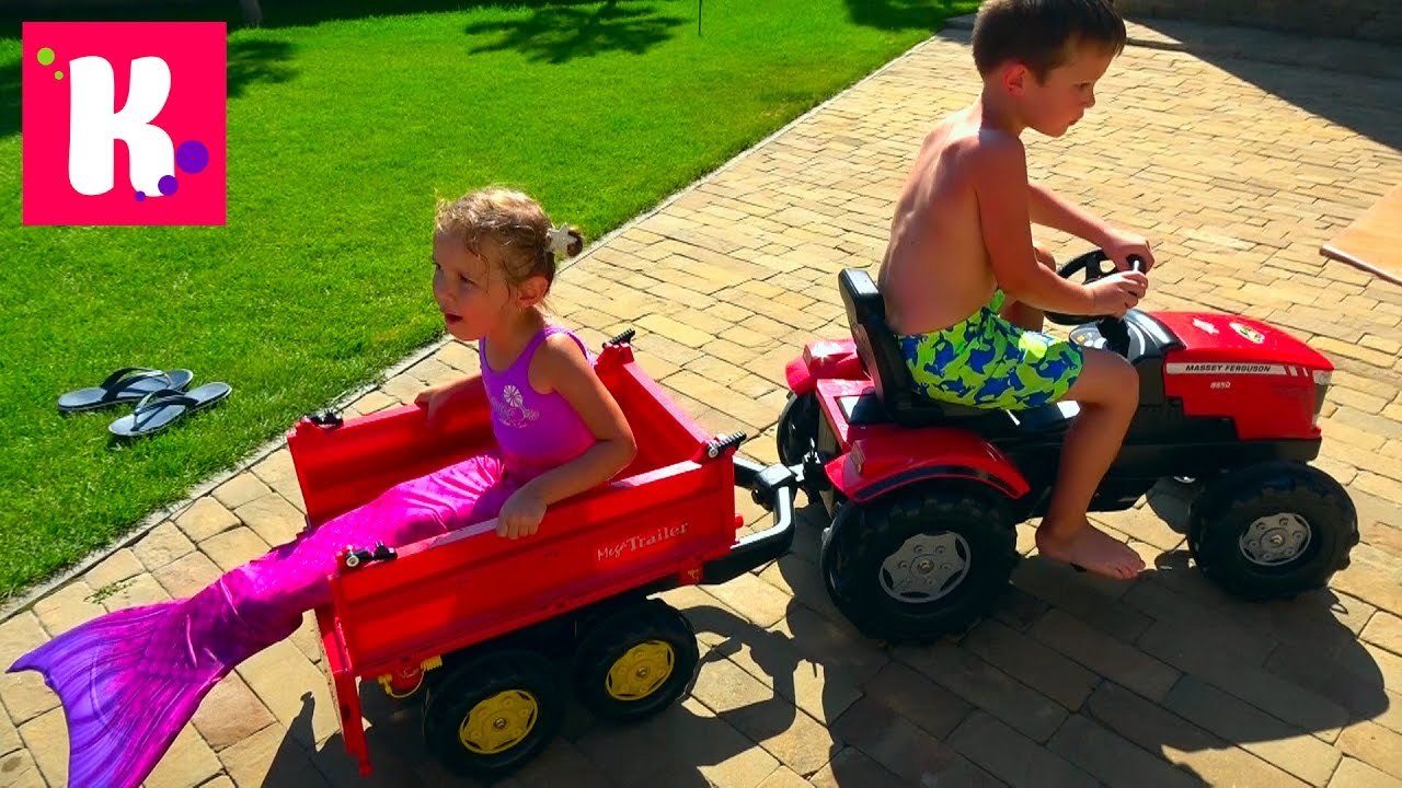 Русалки в бассейне Катя Русалка Макс катает Катю на тракторе в секретное место где появляются хвосты