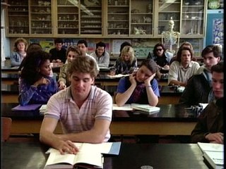 21 Jump Street S04E12 Parental Guidance Suggested
