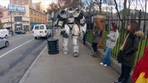 【おもしろイタズラドッキリ】ロボットが街を歩く！実物見たいなぁw結果w【海外人気ドッキリ！ハプニング集！俺的ランキング！】