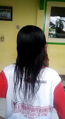 Aksi gadis manja berubah jadi nenek