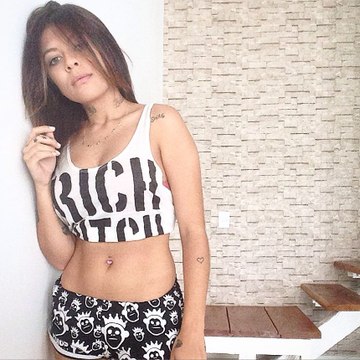 Mc Bella deixa fãs loucos em show TA CALOR AQUI ᴴᴰ twerk