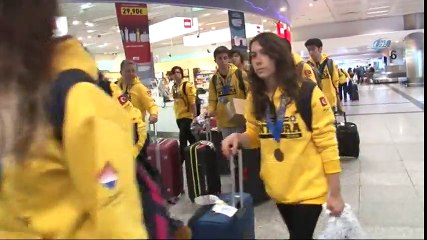 Türk Öğrenciler ABD’deki Robot Yarışmasından Şampiyon Olarak Döndü