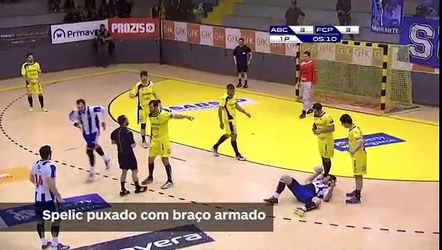 Andebol- Lances polémicos do ABC-FC Porto (Andebol 1, 2.ª fase, 2.ª jornada, 05-04-17)