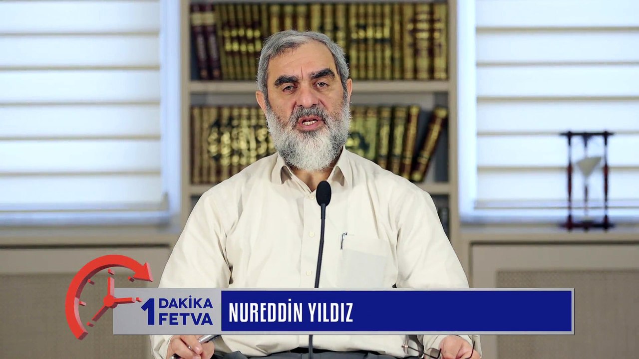 342) Tesettür için illa siyah renk şart mıdır?/Birfetva - Nureddin YILDIZ
