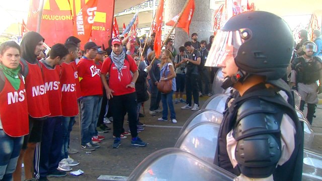Argentinians protest against austerity measures