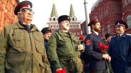 Massive 'anti-terrorism' rally held in Moscow
