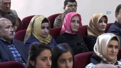 Açıköğretim Sisteminin Şanlıurfalı Öğrencilerine Başarı Belgeleri Takdim Edildi