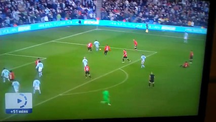Wayne Rooney shot vs Joe Hart