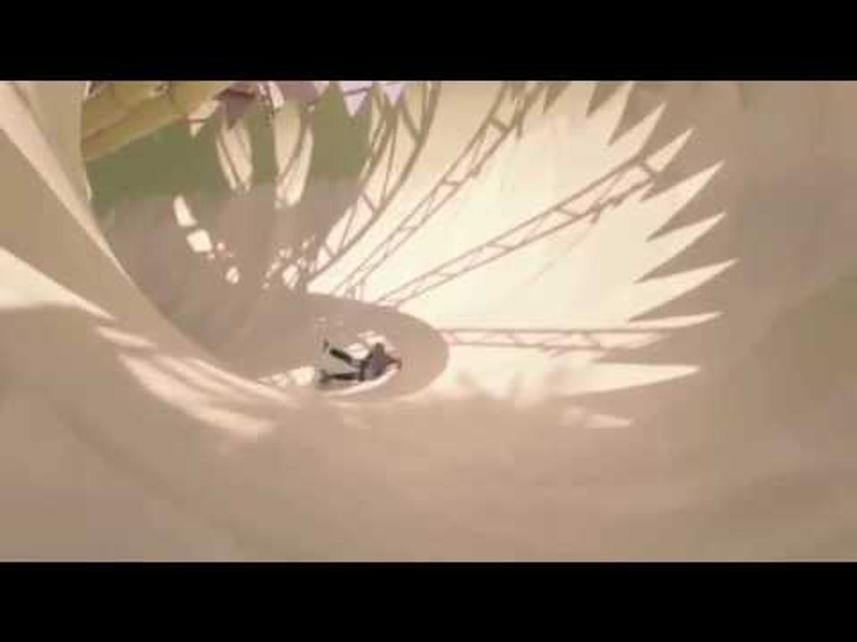 Shredding an Empty Waterpark Park in Dubai