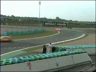 Скачать видео: World series by renault a magny-cours 2007