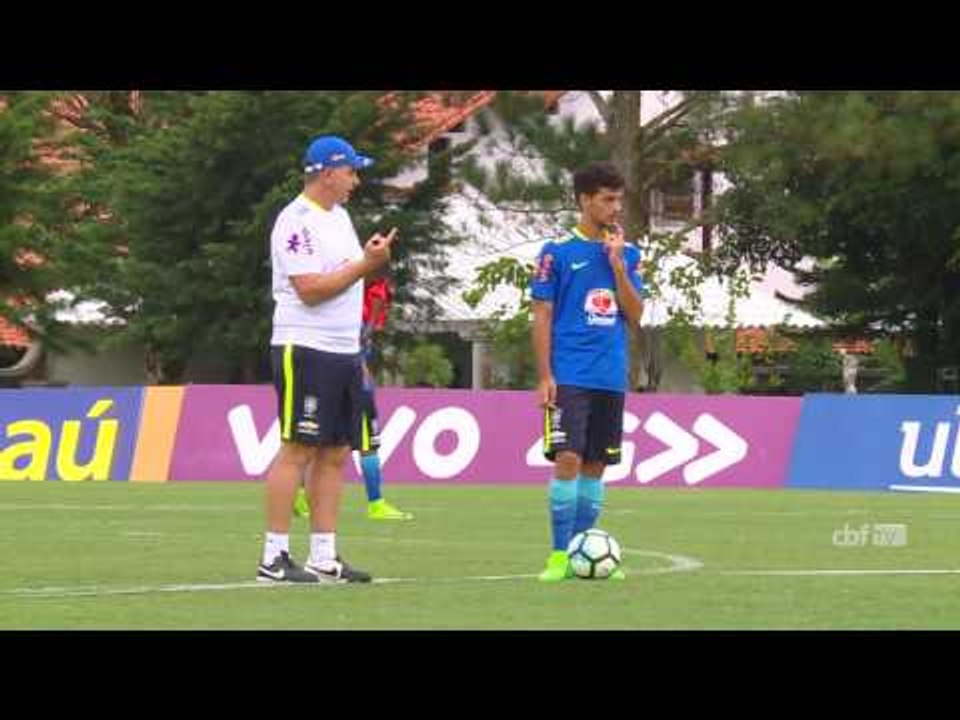 Seleção Brasileira Sub-17 se prepara na Granja Comary para torneio na França