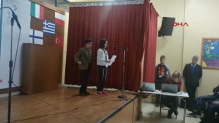 Minik Öğrenciler Yunanistan'da Gönülleri Fethetti