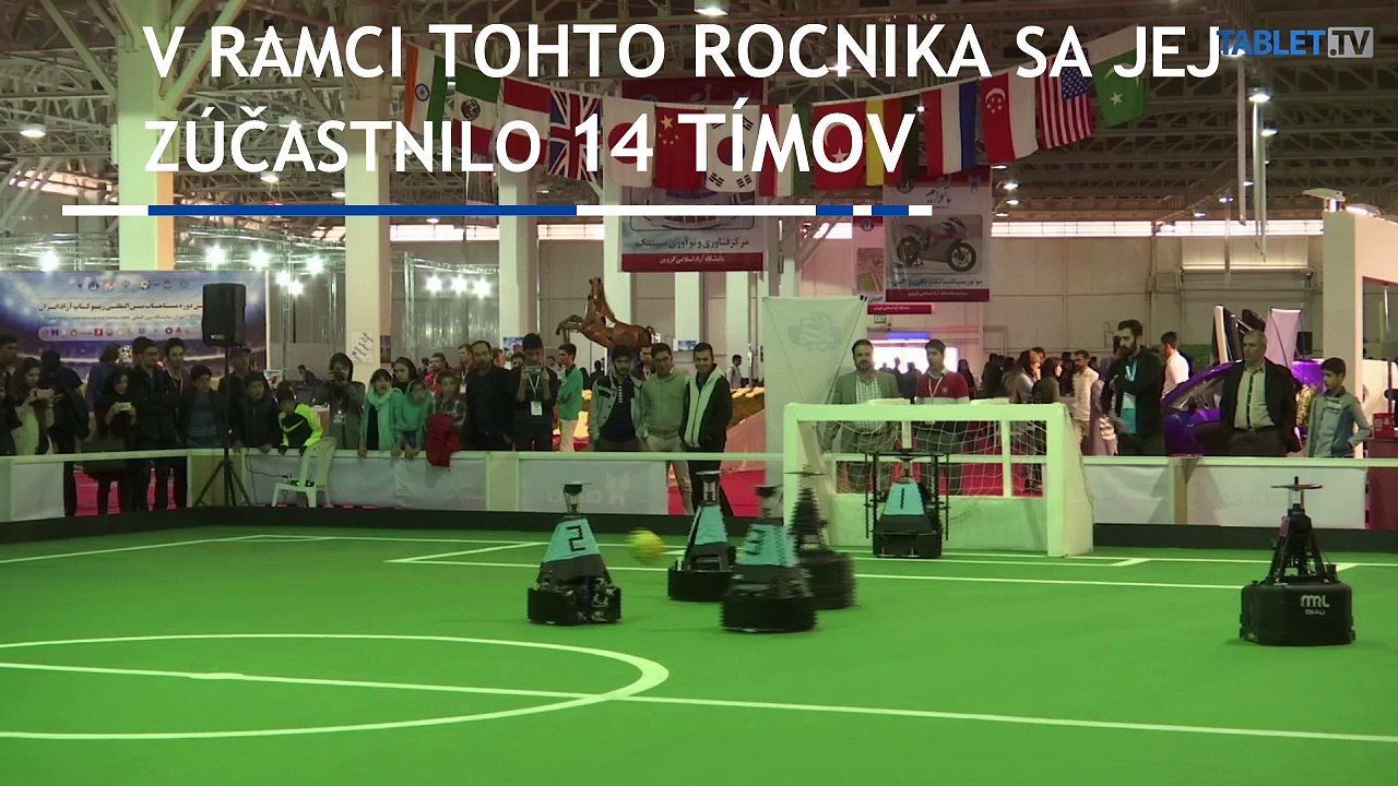 V Teheráne si futbal zahrali roboty