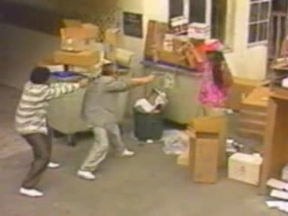 Les nuls-2 flics ami ami