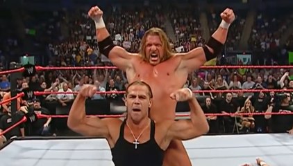 D-Generation X vuelve a la WWE en 2006