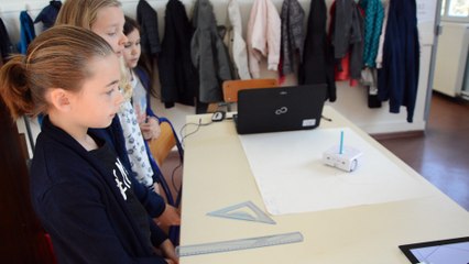 Un robot pour faire des maths à l'école de la Gare de Soissons