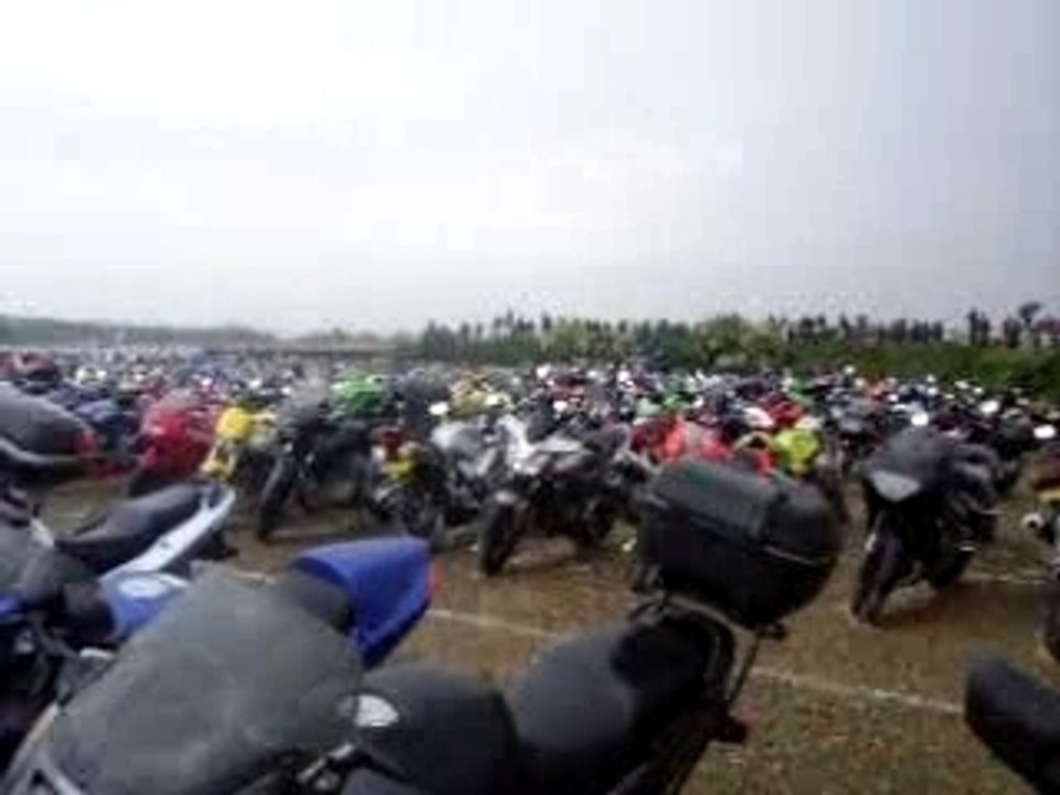 parking Nogaro