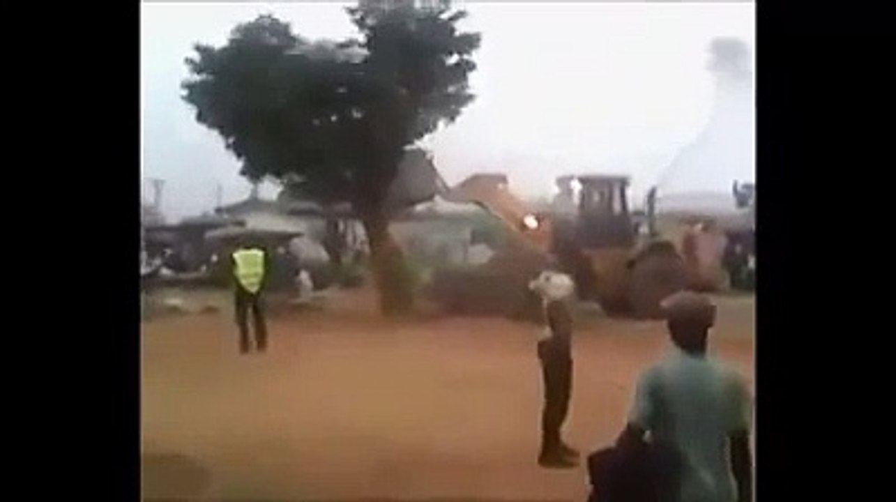 Subhan Allah Ak asa Tree jo Talawat karta hai -Userhubb exclusive