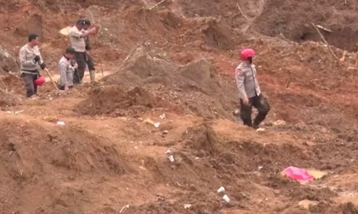 Hari Ke-6, 25 Korban Longsor Ponorogo Belum Ditemukan