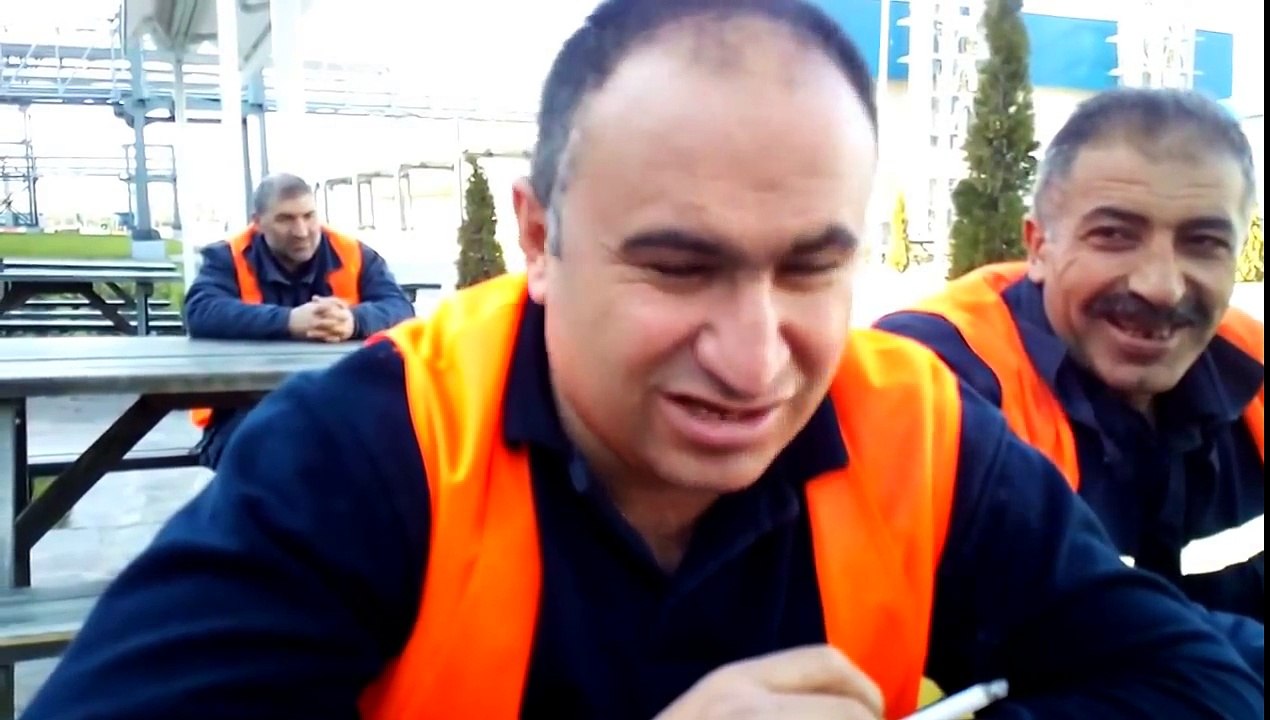Askerlik anısını anlatan belediye işçisi kopmalık :D