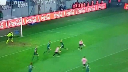 Polska ekstraklasa: śmieszna akcja bramkowa Cracovii