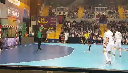 [Final4CDL] Arrêt de Gorazd Skof (PSG) sur l'espagnol Sarmiento (SRVHB)