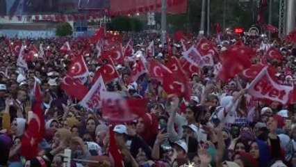 Erdoğan: "Her Fırsatta Millete Hakaret Eden Bu Zihniyet Hüsrana Uğrayacaktır"