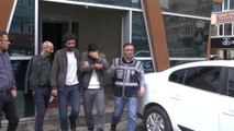 Soygun Şüphelisini Tezgahtar Kılığındaki Polis Yakaladı - Kocaeli