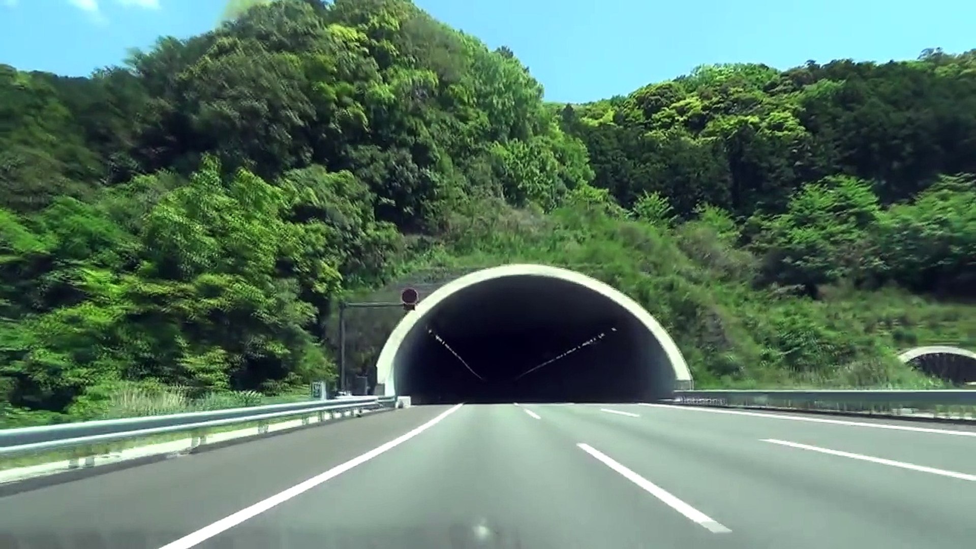 新東名高速道路 パトカー 取り締まり 15 05 音声なし Video Dailymotion