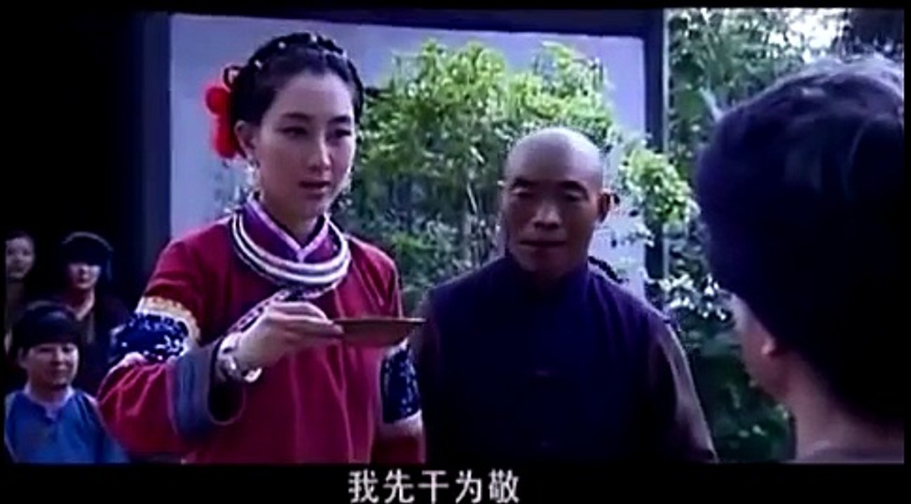 農村啞巴娶了個漂亮姑娘,有人想佔便宜,沒想到姑娘把全部人撂倒了