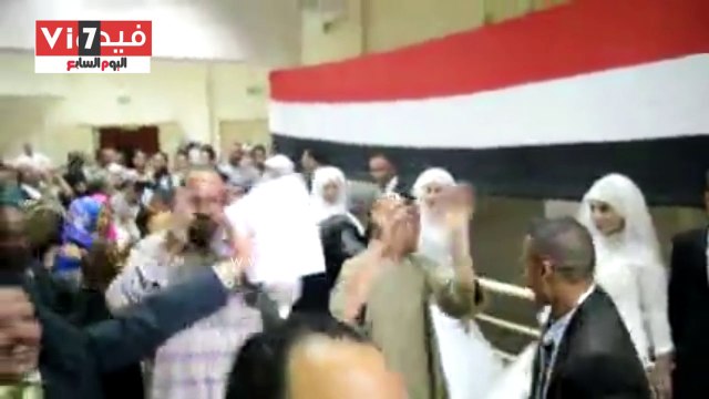سكرتير محافظة الأقصر يشهد حفل زفاف جماعى لـ5 عرائس