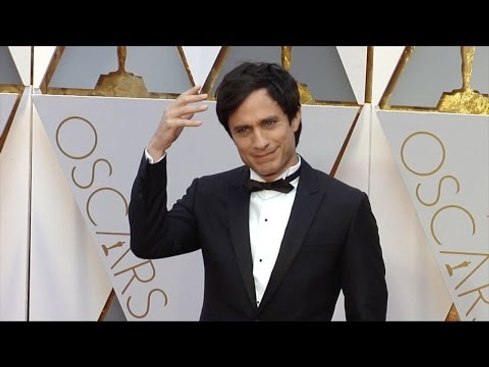 Gael Garcia Bernal 2017 Oscars Red Carpet