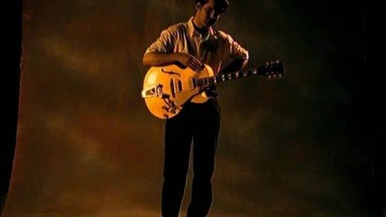 Lloyd Cole - She's A Girl And I'm A Man (Stereo)